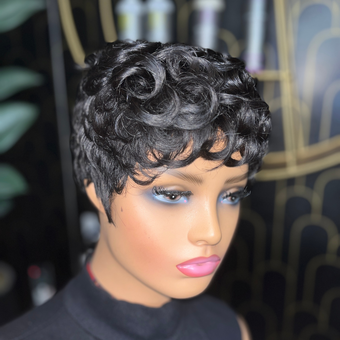 “Rosa” pin curl pixie